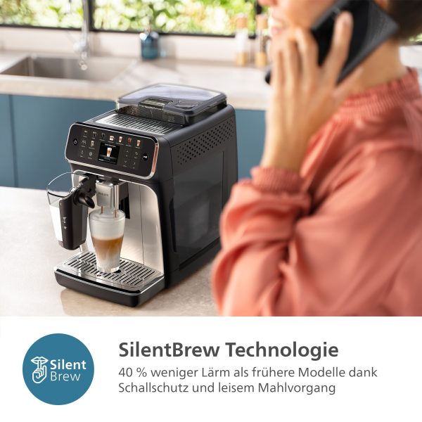 Kaffeevollautomat EP5547/90 5500 Series, 20 Kaffeespezialitäten (heiß oder eisgekühlt), Chrom-Schwarz